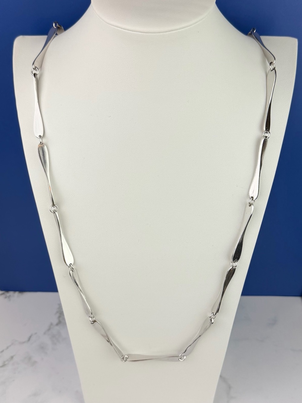 Vintage 1970s Les Bernard Silver Tone Sculptural Bar Link Flapper Necklace – 36”